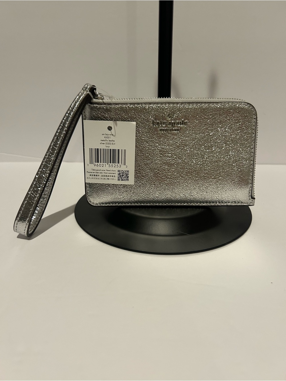 Kate Spade Lucy Metallic Leather Zip Wristlet Silver NWT - Picture 2 of 4